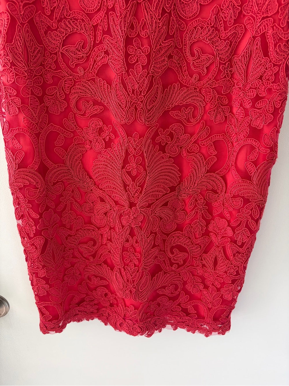 Tadashi Shoji Size 6 Flame Red Corded Lace Tulle Sheath Cocktail Dress - Picture 4 of 13